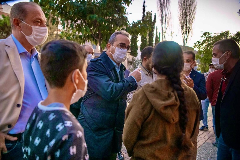 baskan atabay kusadalilarin yardimina kostu 2 Başkan Atabay, Kuşadalıların yardımına koştu