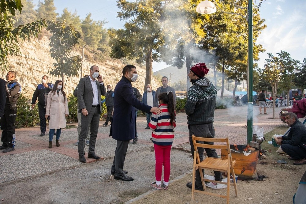 baskan gunel depremzedeleri yalniz birakmiyor 6 8gbJIOlB Başkan Günel depremzedeleri yalnız bırakmıyor
