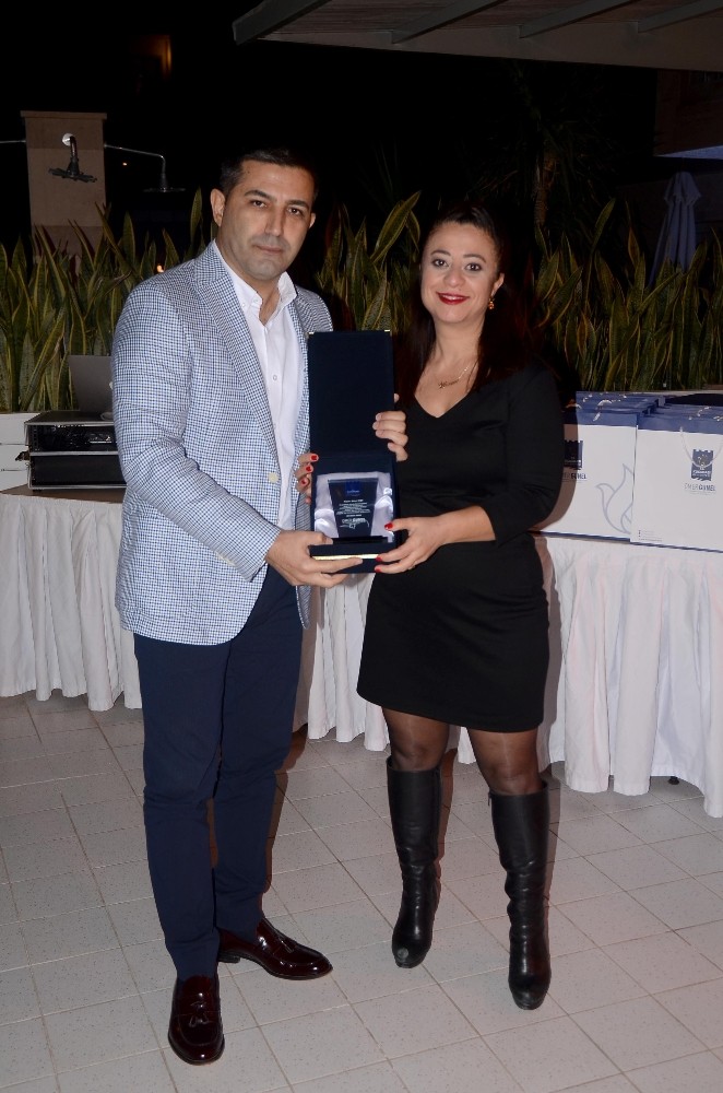 baskan gunel emekliye ayrilan calisanlar ile bir araya geldi 3 3V7igLa2 Başkan Günel, emekliye ayrılan çalışanlar ile bir araya geldi