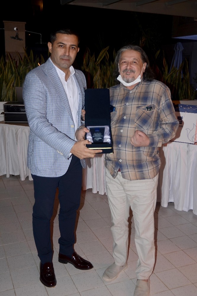 baskan gunel emekliye ayrilan calisanlar ile bir araya geldi 4 4JzI5Bm9 Başkan Günel, emekliye ayrılan çalışanlar ile bir araya geldi