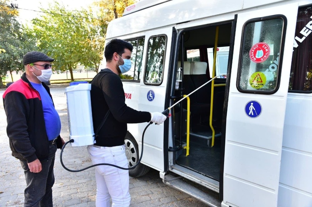 incirliovada dolmuslar dezenfekte edildi 3 MJIP7fl4 İncirliova’da dolmuşlar dezenfekte edildi