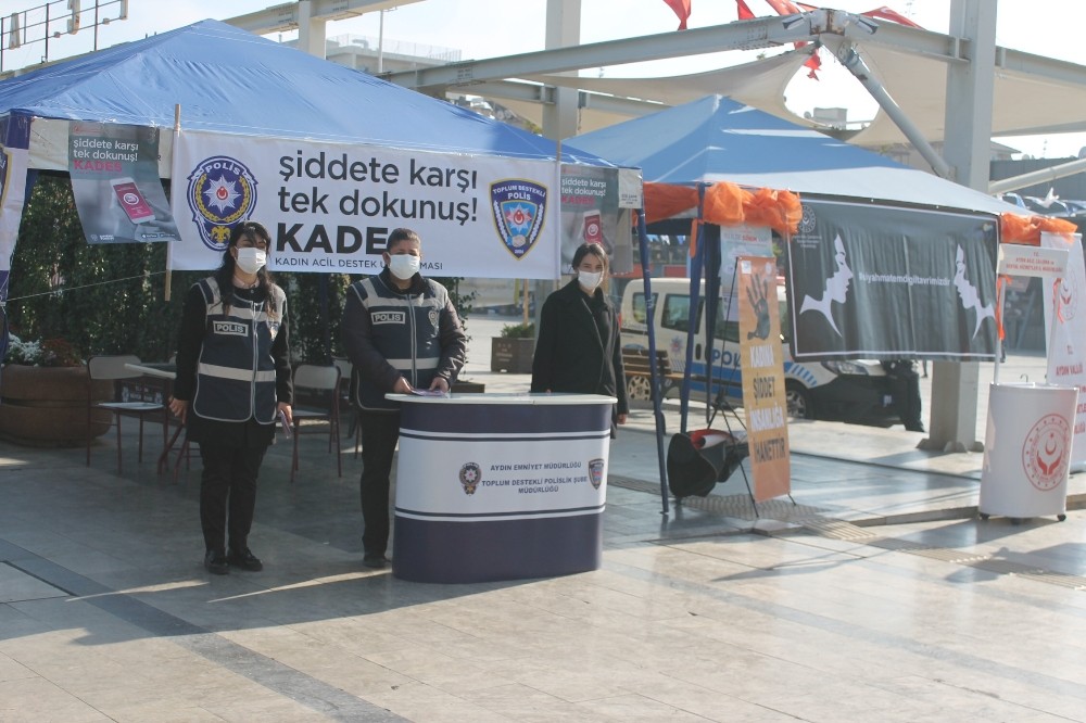 kades uygulamasi aydinli kadinlara tanitildi 1 zbC44tWB KADES uygulaması Aydınlı kadınlara tanıtıldı