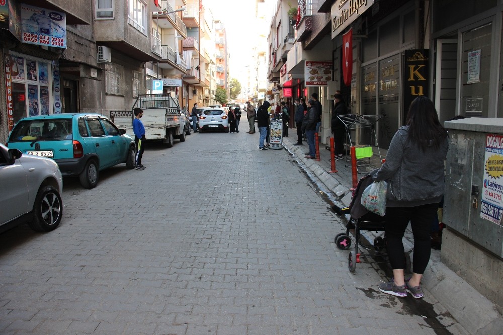 karantinadaki yasli ciftten haber alinmayinca ekipler seferber oldu 2 Q3YDCkzX Karantinadaki yaşlı çiftten haber alınmayınca ekipler seferber oldu