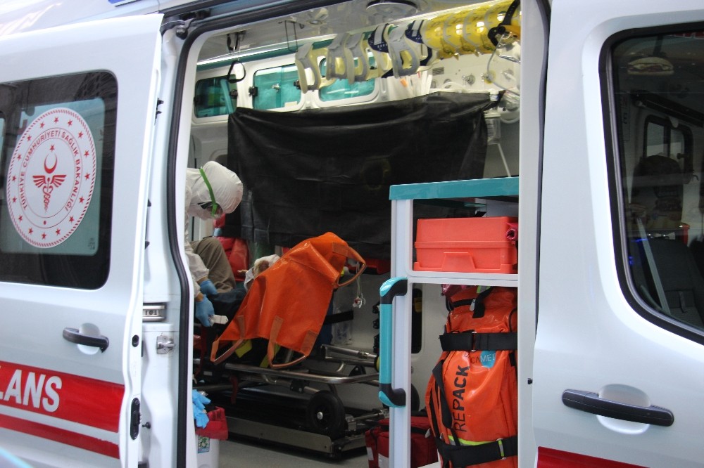 karantinadaki yasli ciftten haber alinmayinca ekipler seferber oldu 5 sKfusBde Karantinadaki yaşlı çiftten haber alınmayınca ekipler seferber oldu