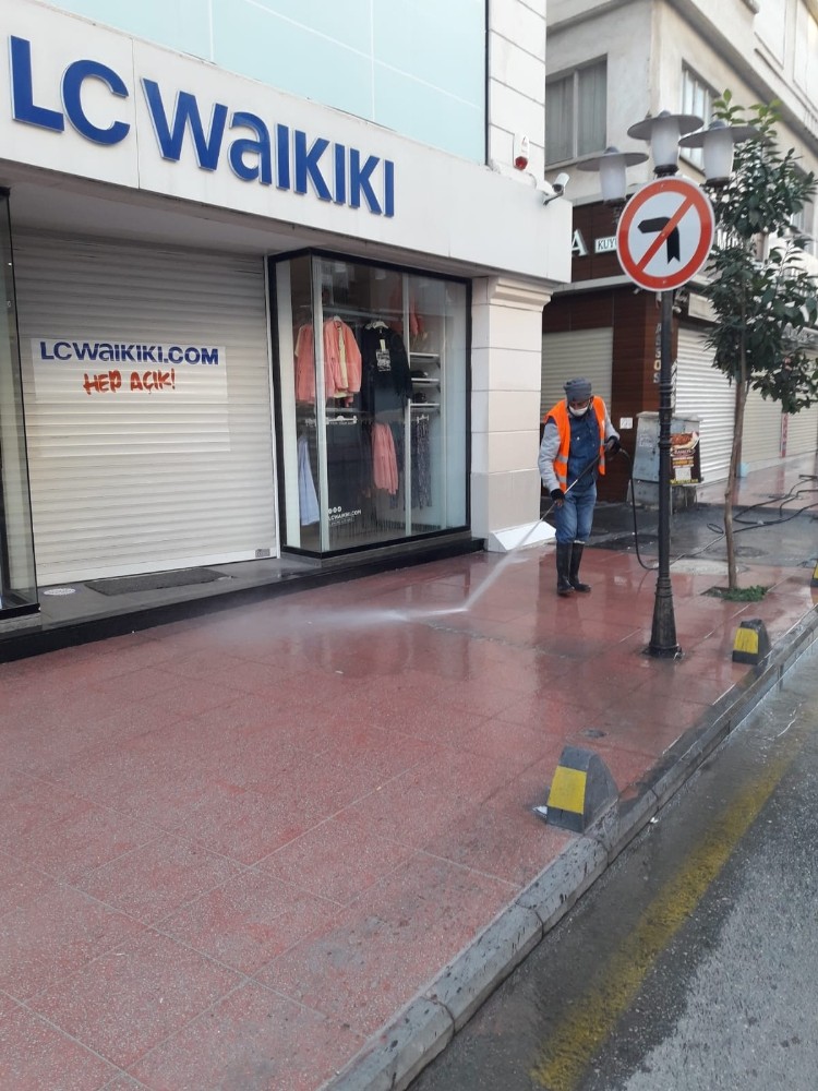 kusadasi belediyesinin halk sagligi calismalari devam ediyor 2 BzZdFeB1 Kuşadası Belediyesi’nin halk sağlığı çalışmaları devam ediyor