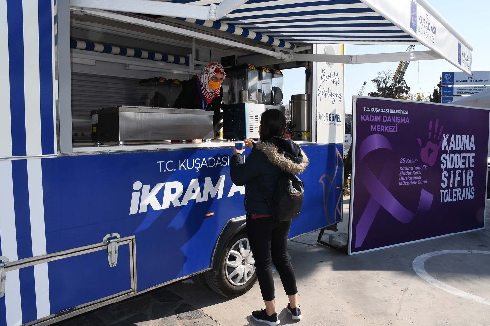 kusadasi kadina yonelik siddete karsi tek vucut oldu 6 KiW4c3iV Kuşadası kadına yönelik şiddete karşı “tek vücut” oldu