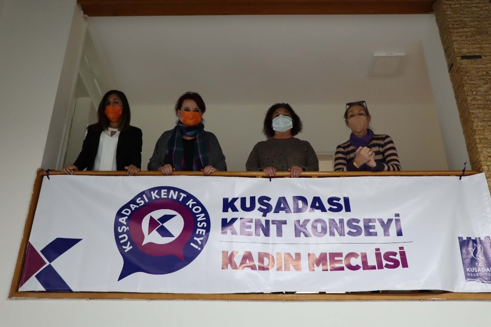 kusadasi kent konseyinde kadina siddetle mucadele toplantisi yapildi 3 ZBGwY4CS Kuşadası Kent Konseyi’nde Kadına Şiddetle Mücadele toplantısı yapıldı