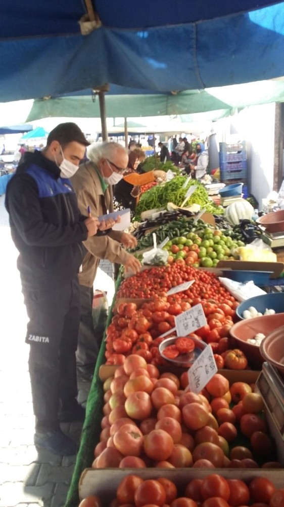 kusadasi zabitasindan maske ve sigara denetimi 6 8WhZpIRN Kuşadası zabıtası’ndan maske ve sigara denetimi
