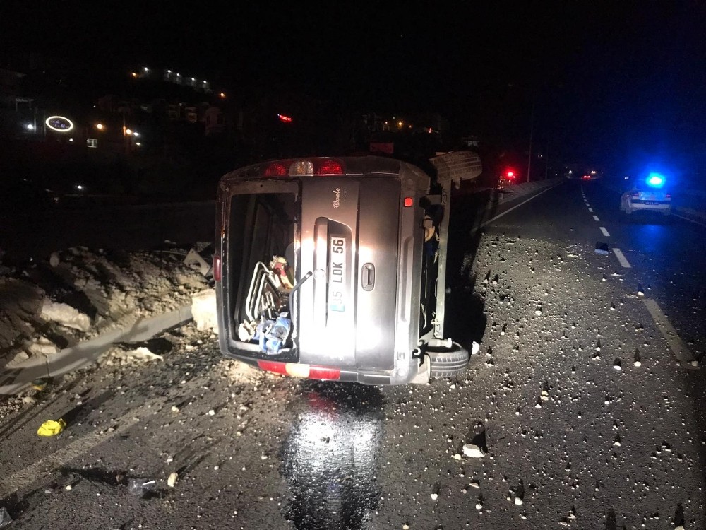 kusadasinda domuza carpan arac takla atti 1 yarali 3 9rCq2vSr Kuşadası’nda domuza çarpan araç takla attı, 1 yaralı