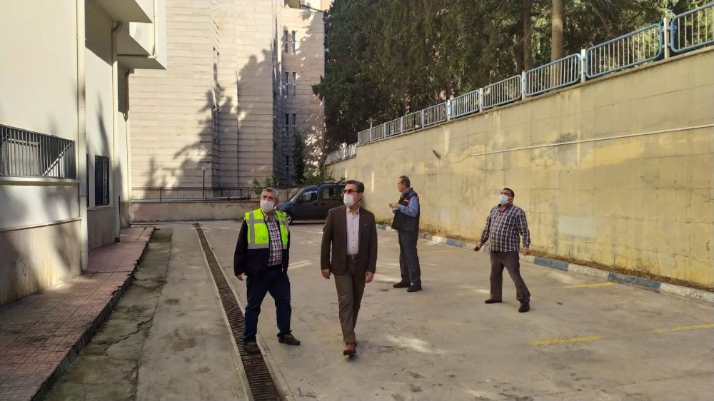 kusadasindaki kamu binalarinda hasar tespiti yapildi 1 NgU5ykD8 Kuşadası’ndaki kamu binalarında hasar tespiti yapıldı