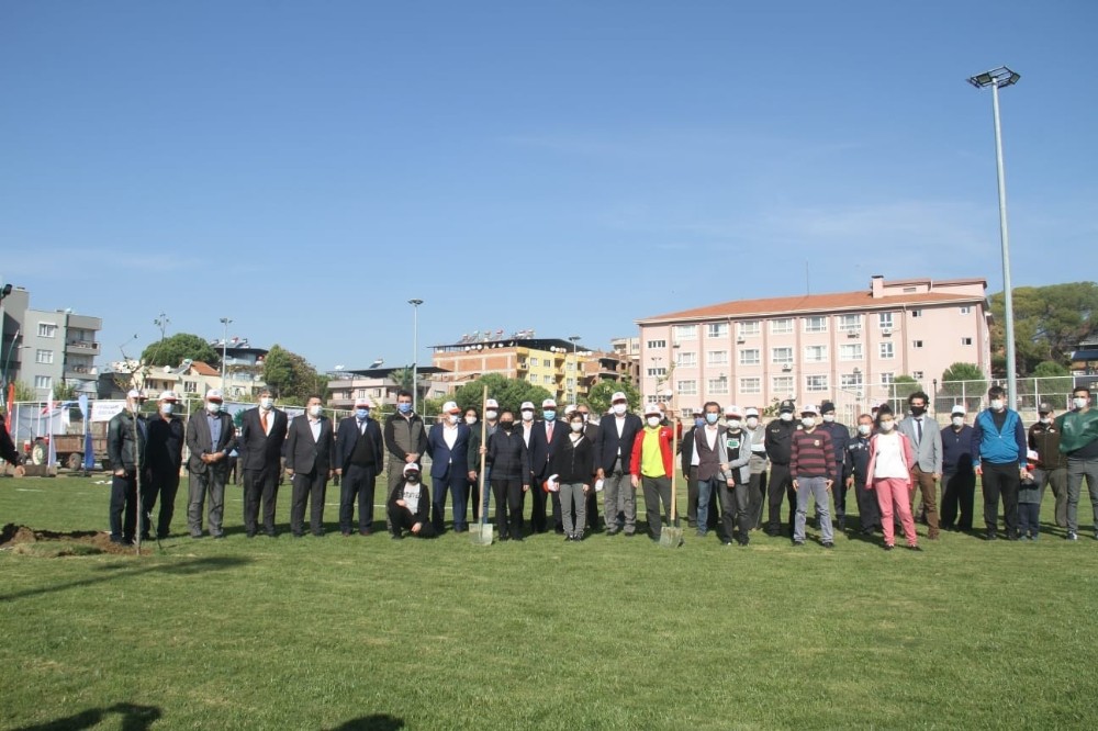 kuyucakta fidanlar toprakla bulustu 3 Gd6YC1m1 Kuyucak’ta fidanlar toprakla buluştu