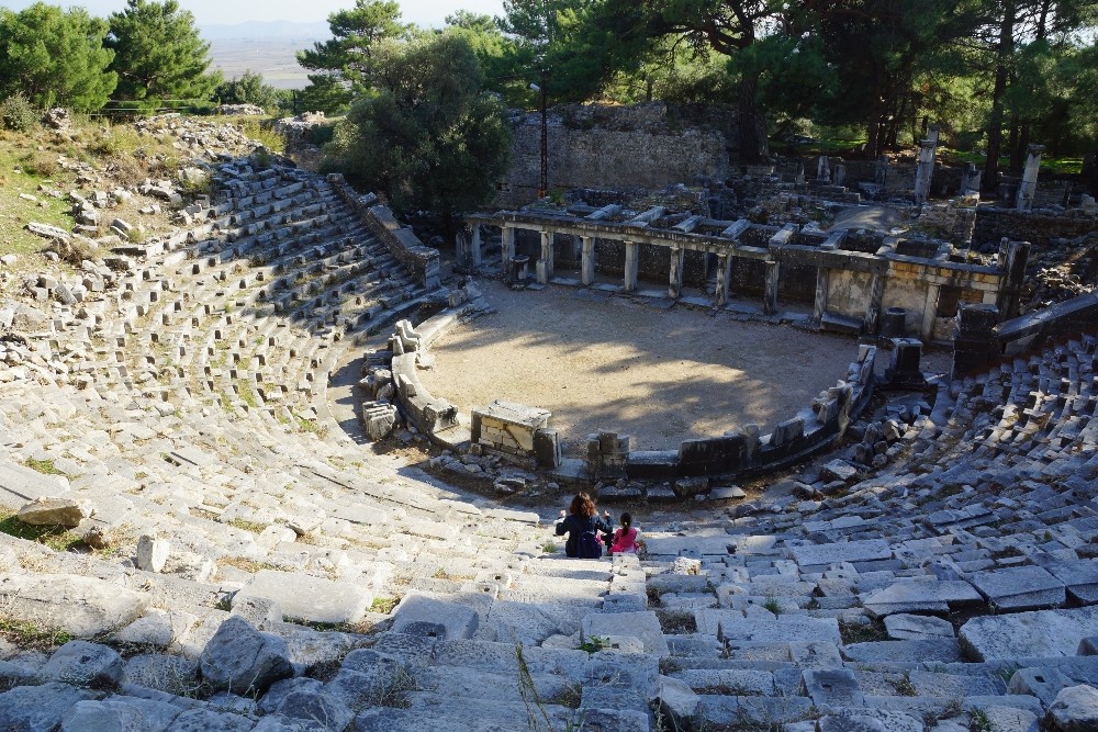 M.Ö. 4.yüzyılda kurulan ilk planlı şehir, Priene 13 mo 4yuzyilda kurulan ilk planli sehir priene 10 M.Ö. 4.yüzyılda kurulan ilk planlı şehir, Priene
