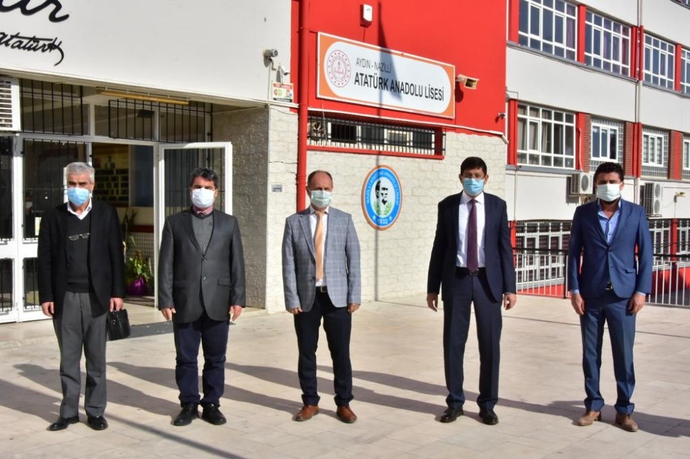 nazilli belediye baskani ozcan gune ilkokul ogretmenini ziyaret ederek basladi 1 8D63Wteh Nazilli Belediye Başkanı Özcan, güne ilkokul öğretmenini ziyaret ederek başladı