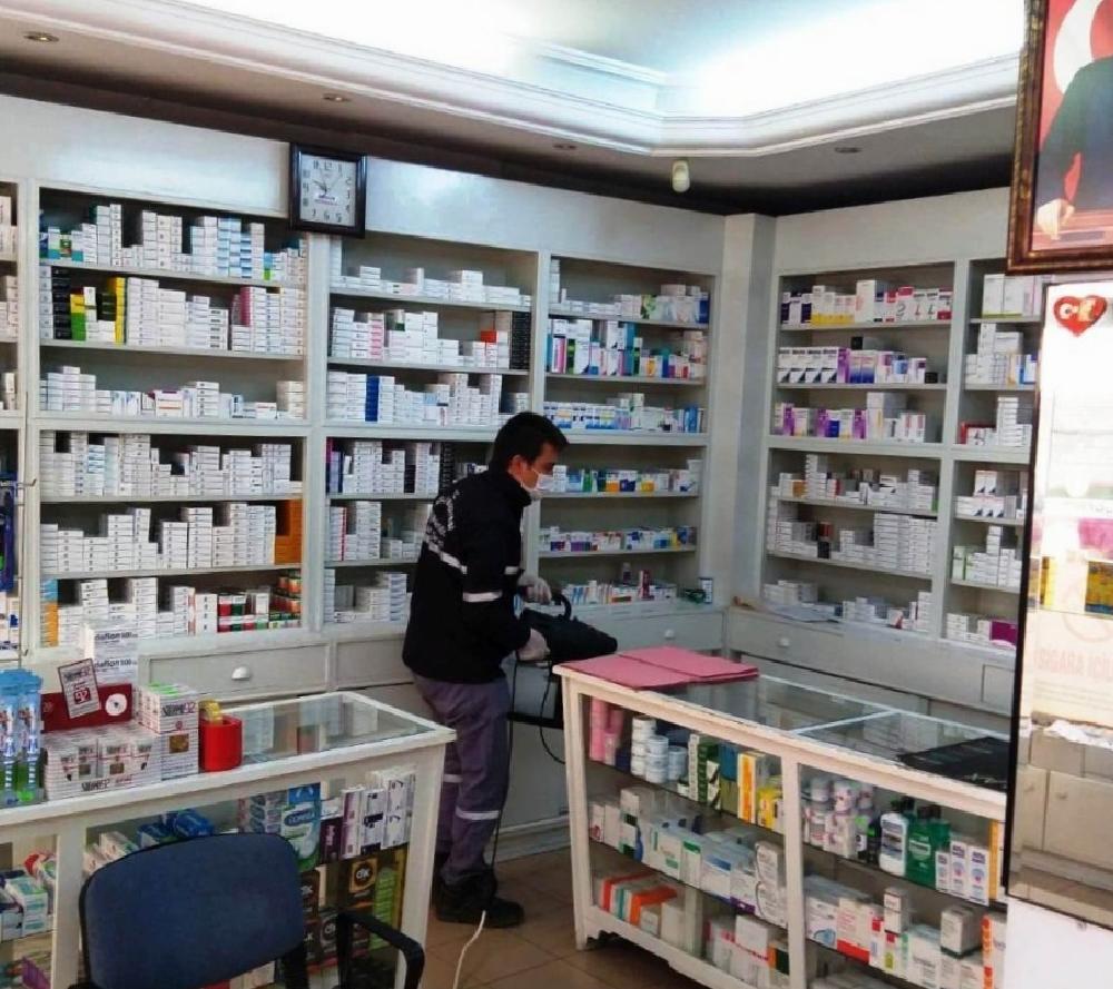 nazilli-belediyesi-eczaneleri-dezenfekte-etti-y6gqYlRZ.jpg