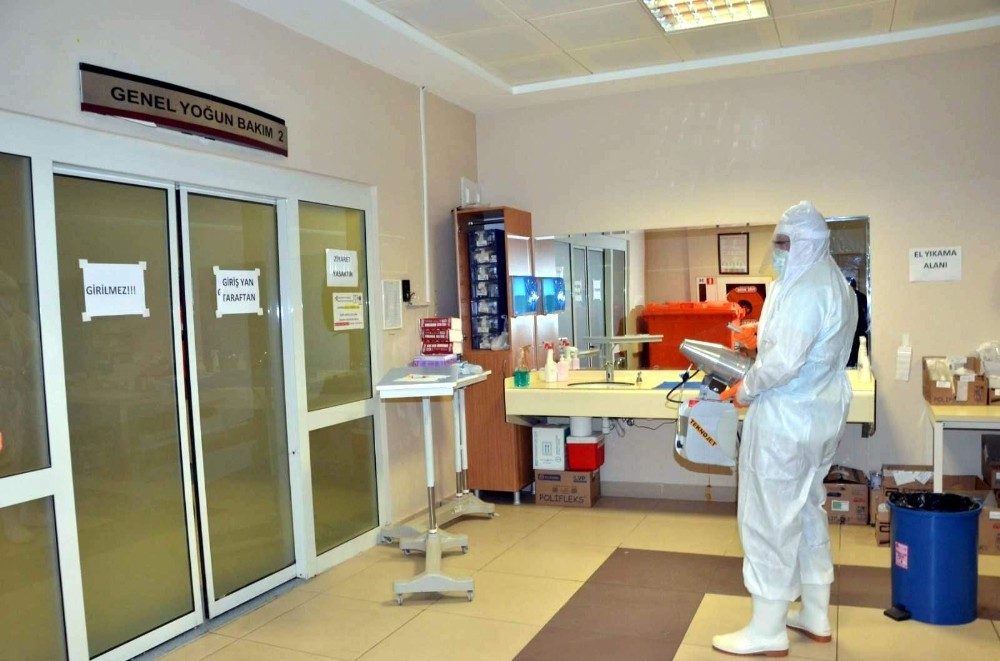 nazilli devlet hastanesinde dezenfekte islemleri suruyor 1 wdJtzTuC Nazilli Devlet Hastanesinde Dezenfekte İşlemleri Sürüyor