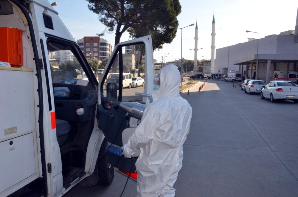 nazilli devlet hastanesinde dezenfekte islemleri suruyor 3 QqOCGGNU Nazilli Devlet Hastanesinde Dezenfekte İşlemleri Sürüyor