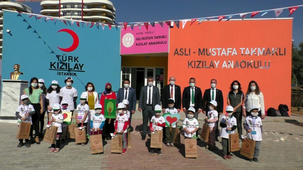 Nazilli’de Fidanlar Çocuklarla Birlikte Büyüyecek 8 nazillide fidanlar cocuklarla birlikte buyuyecek 5 Nazilli’de Fidanlar Çocuklarla Birlikte Büyüyecek