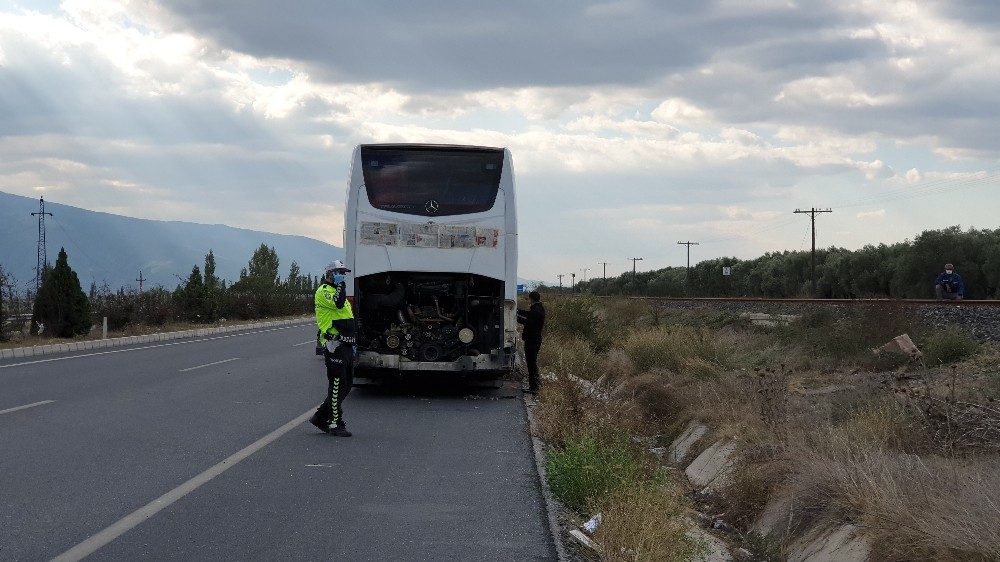 otobus kazasinda zarar goren demiryolu onarildi 4 4PZpEfwr Otobüs kazasında zarar gören demiryolu onarıldı