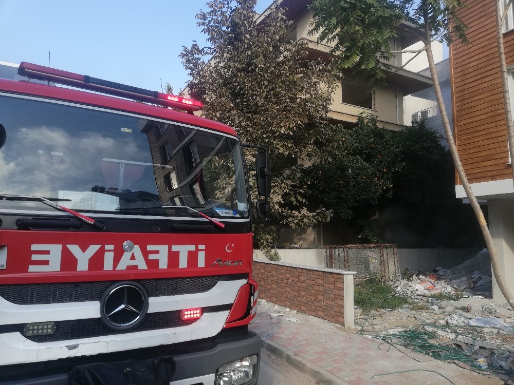 sigara izmariti mahalleyi duman altinda birakti 4 43n599Th Sigara izmariti, mahalleyi duman altında bıraktı