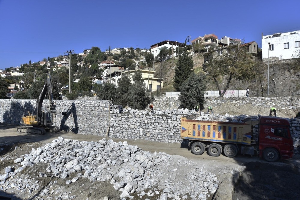 soke cayinda islah calismalari devam ediyor 1 zs7YXvwS Söke Çayı’nda ıslah çalışmaları devam ediyor