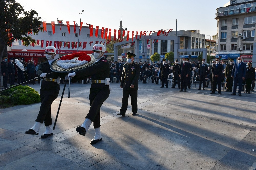 sokede ataturk torenle anildi 1 IfW6CyLD Söke’de Atatürk törenle anıldı
