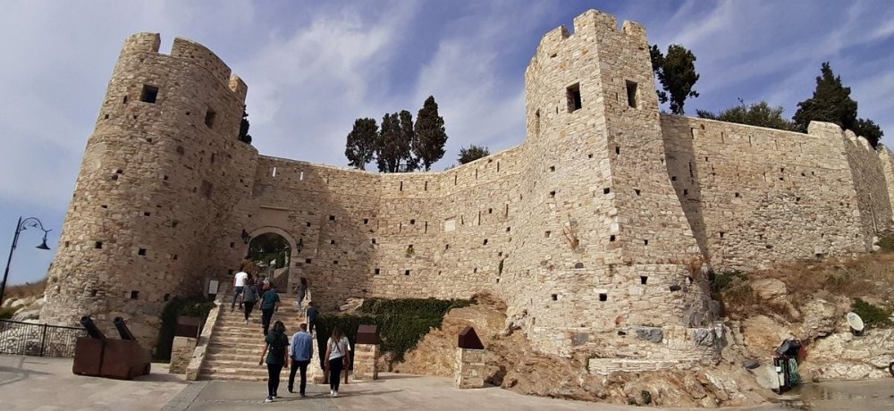tarihi guvercinadanin dogal cicekleri acmaya basladi 4 Tarihi Güvercinada’nın doğal çiçekleri açmaya başladı