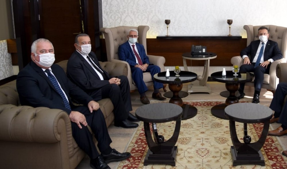 tsof baskani apaydin aydinda ayin soforunu odullendirdi 3 pjO9ABVq TŞOF Başkanı Apaydın, Aydın’da ayın şoförünü ödüllendirdi