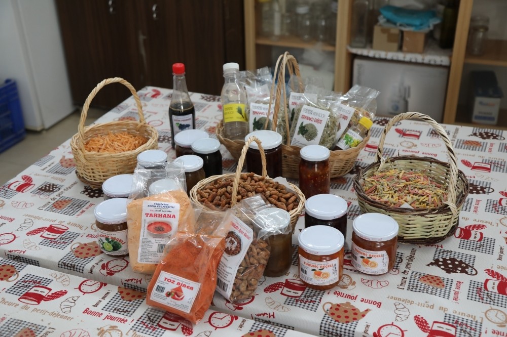 yenipazarli kadinlar uretiyor buyuksehir destekliyor 3 XdP7Z3Lv Yenipazarlı kadınlar üretiyor, Büyükşehir destekliyor