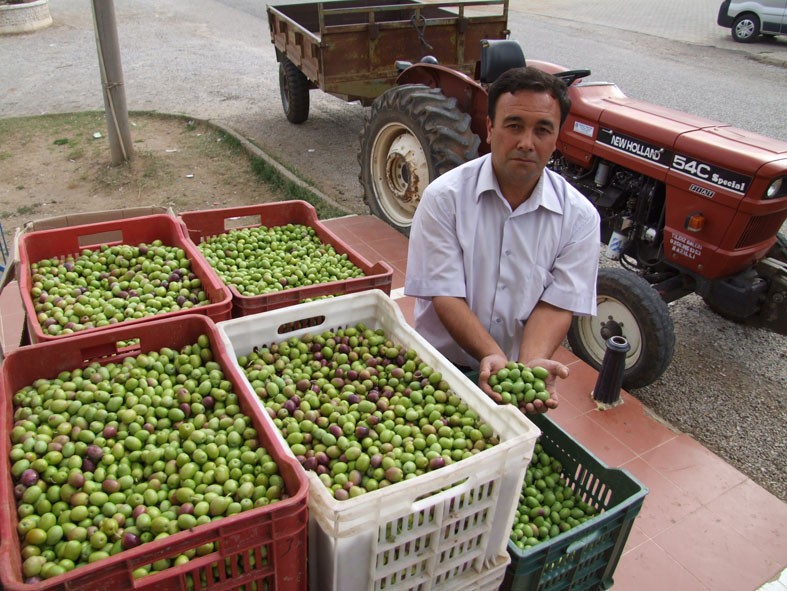 ziraat odasi baskani sevinc issizlik ve acliktan soz edenlere isyan etti 1 P2ctkhgL Ziraat Odası Başkanı Sevinç, işsizlik ve açlıktan söz edenlere isyan etti