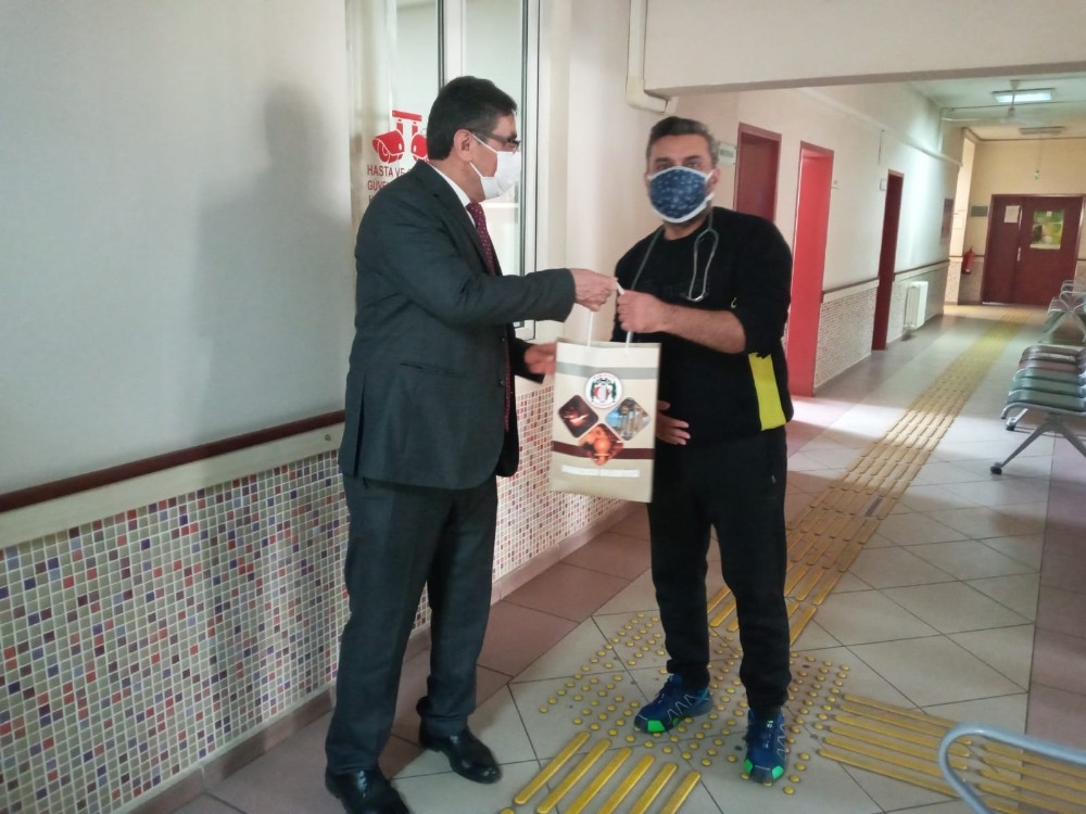 baskan inaldan yeni yil ziyareti 1 RZIbCXdD Başkan İnal’dan yeni yıl ziyareti