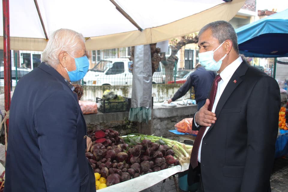 baskan kaplan haftaya pazar ziyareti ile basladi 2 Başkan Kaplan haftaya pazar ziyareti ile başladı