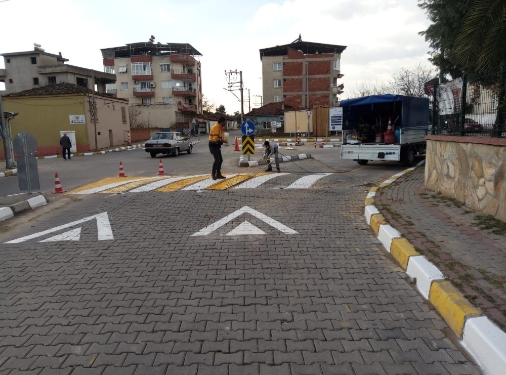 buyuksehir dallicada kavsak calismasini tamamladi 3 SrCLY9uJ Büyükşehir, Dallıca’da kavşak çalışmasını tamamladı