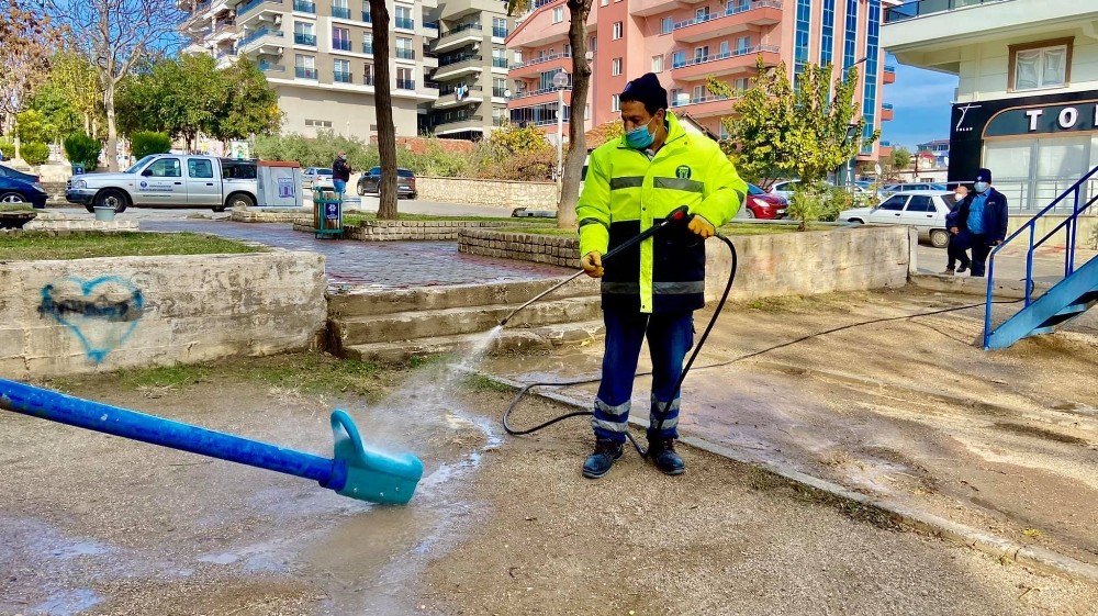 didimde dezenfekte calismalari suruyor 4 9Yc19zpm Didim’de dezenfekte çalışmaları sürüyor