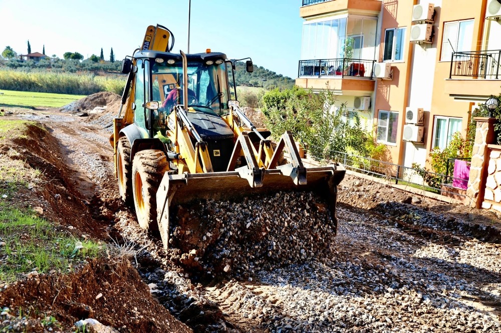 didimde yol yapim calismalari devam ediyor 4 N1WL5WeE Didim’de yol yapım çalışmaları devam ediyor