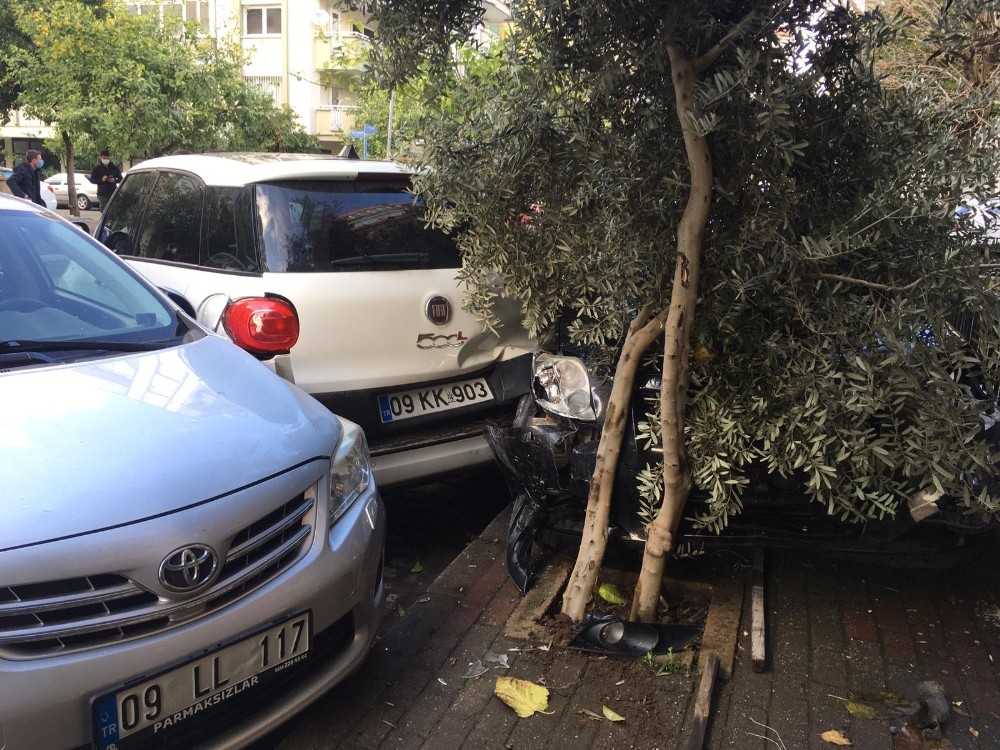 fren yerine gaza basti ortalik karisti 1 kZWPn31V Fren yerine gaza bastı, ortalık karıştı