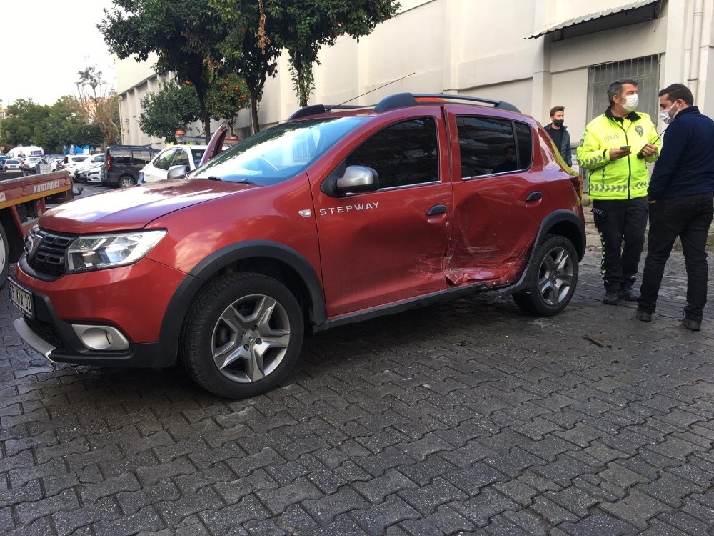 fren yerine gaza basti ortalik karisti 3 Fren yerine gaza bastı, ortalık karıştı