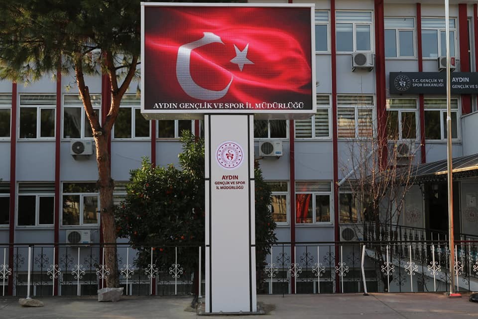 genclik spor il mudurlugune led ekranli billboard kuruldu 2 NyXRyfrK Gençlik Spor İl Müdürlüğü’ne Led ekranlı billboard kuruldu