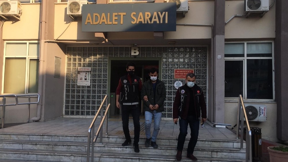 istanbuldan denizliye uyusturucu sevkiyati aydin emniyetine takildi 1 zfMCsBql İstanbul’dan Denizli’ye uyuşturucu sevkiyatı Aydın Emniyeti’ne takıldı