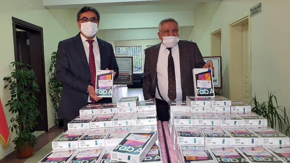 karacasuda devletin ve hayirseverlerin sicak eli ogrencilere uzandi 1 fYgTVTvS Karacasu’da devletin ve hayırseverlerin sıcak eli öğrencilere uzandı