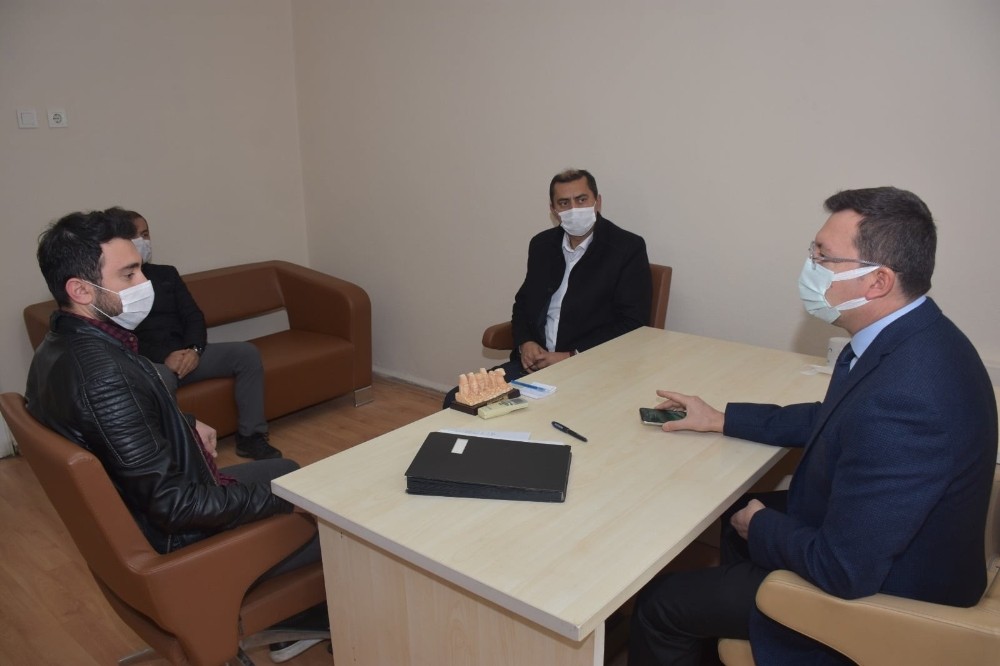 kaymakam sahinnden vefa sosyal destek grubunda incelemelerde bulundu 1 Kaymakam Şahin’nden Vefa Sosyal Destek Grubu’nda incelemelerde bulundu