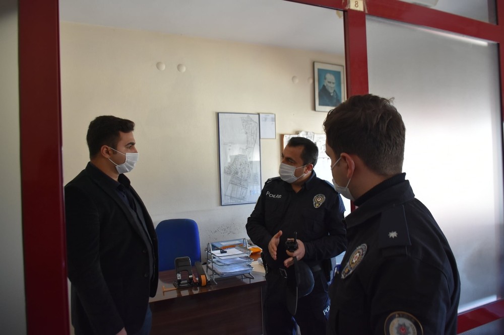 kaymakam ulkuden ilce emniyet amirligine ziyaret 1 ykT1bMv7 Kaymakam Ülkü’den İlçe Emniyet Amirliği’ne ziyaret