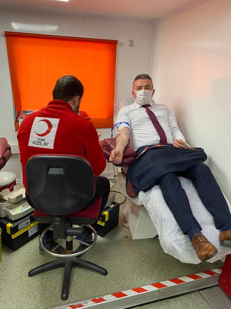 kizilaydan baskan ondese tesekkur 1 muy5M6It Kızılay’dan Başkan Öndeş’e teşekkür