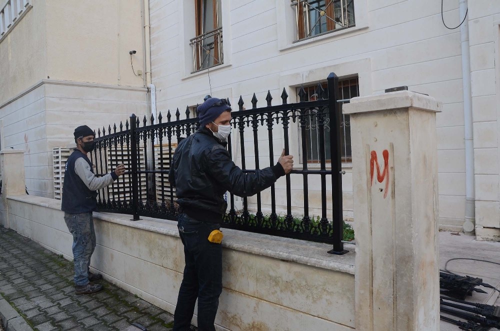 kusadasi belediyesi davutlar hizmet binasi daha aktif hale getiriliyor 2 YyJO5PEW Kuşadası Belediyesi Davutlar Hizmet binası daha aktif hale getiriliyor