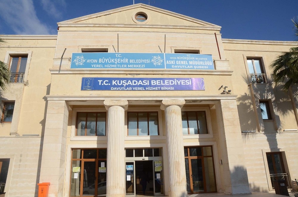 kusadasi belediyesi davutlar hizmet binasi daha aktif hale getiriliyor 4 EPPazQrS Kuşadası Belediyesi Davutlar Hizmet binası daha aktif hale getiriliyor