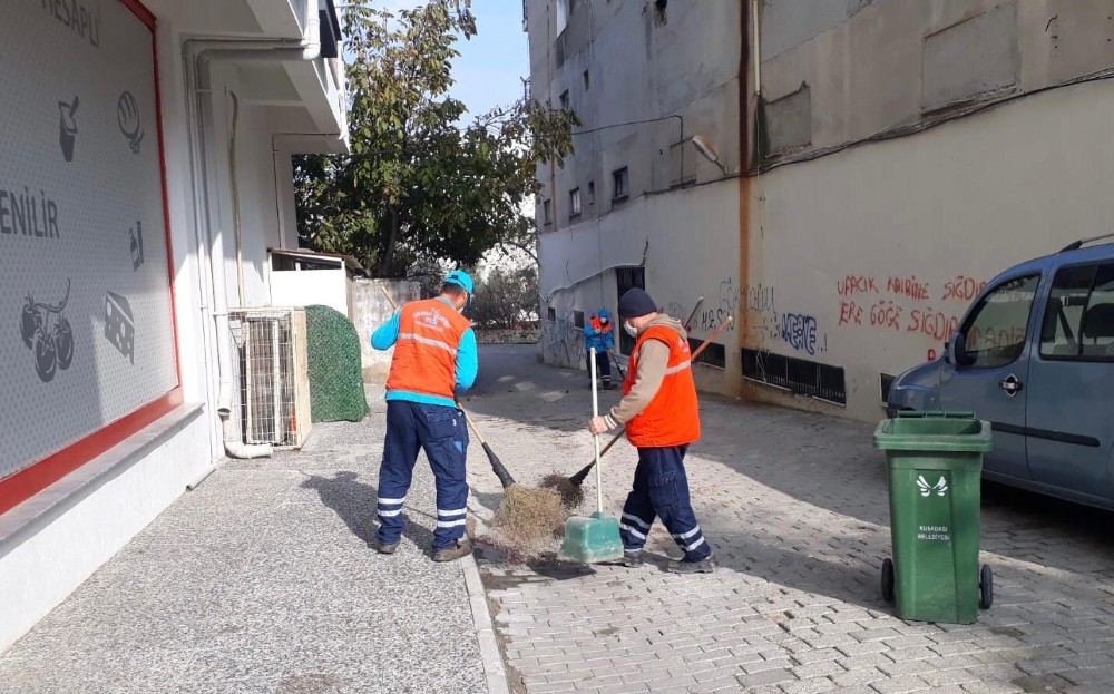 kusadasi belediyesinden davutlarda temizlik seferberligi 1 eFlhjYkH Kuşadası Belediyesi’nden Davutlar’da temizlik seferberliği