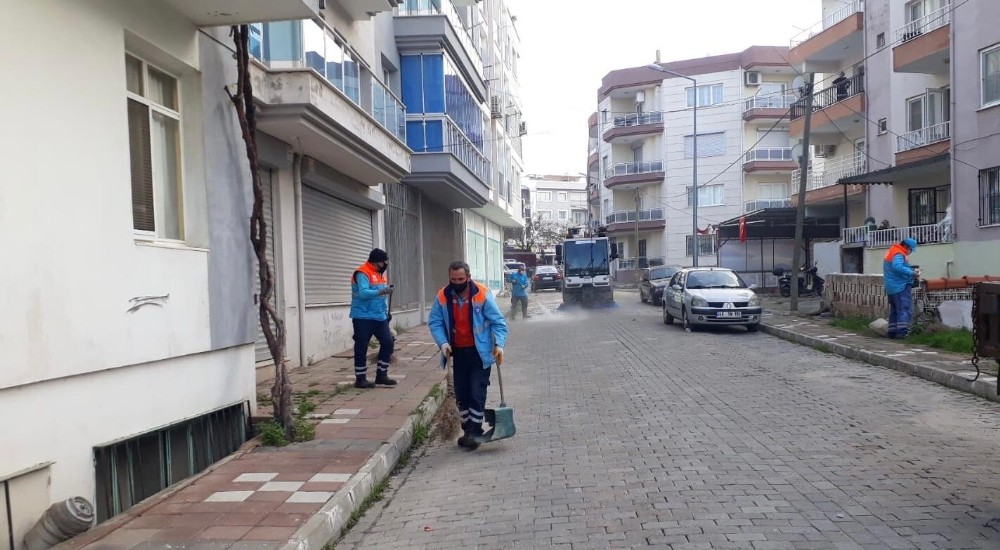 kusadasi belediyesinden davutlarda temizlik seferberligi 2 NhwZgDts Kuşadası Belediyesi’nden Davutlar’da temizlik seferberliği