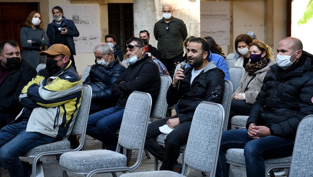 kusadasi carsilarinda dis cepheler beyaza burunecek 4 HO4uc4aJ Kuşadası çarşılarında dış cepheler beyaza bürünecek