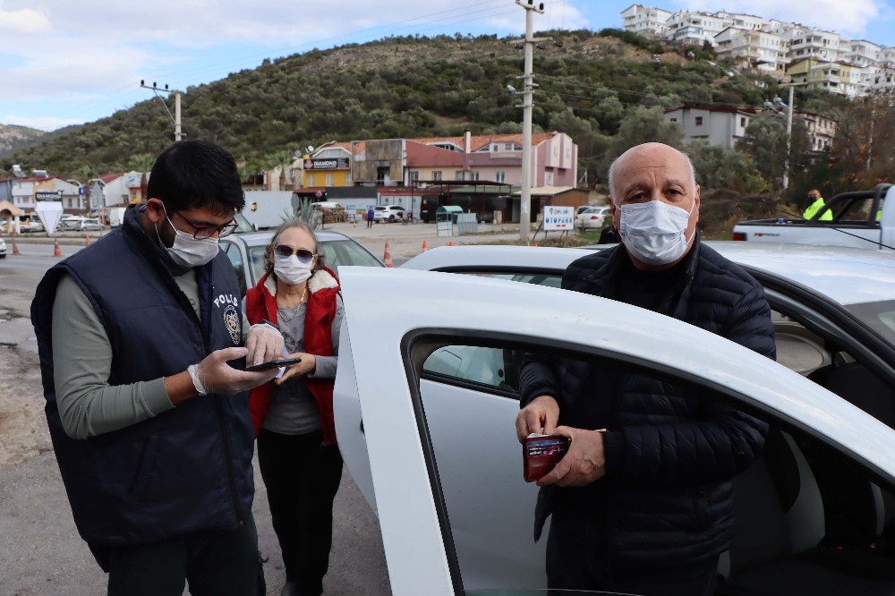 Kuşadası’na giriş ve çıkışlar kontrol altına alındı 4 kusadasina giris ve cikislar kontrol altina alindi 4 Kuşadası’na giriş ve çıkışlar kontrol altına alındı