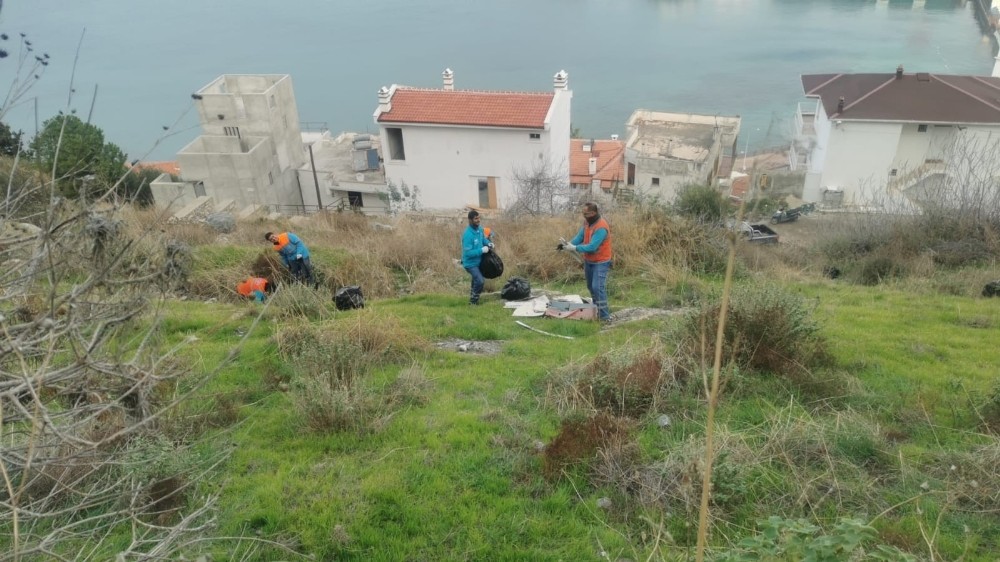 kusadasinda sokaga cikma kisitlamasinda temizlik seferberligi 2 QF2VDcOK Kuşadası’nda sokağa çıkma kısıtlamasında temizlik seferberliği