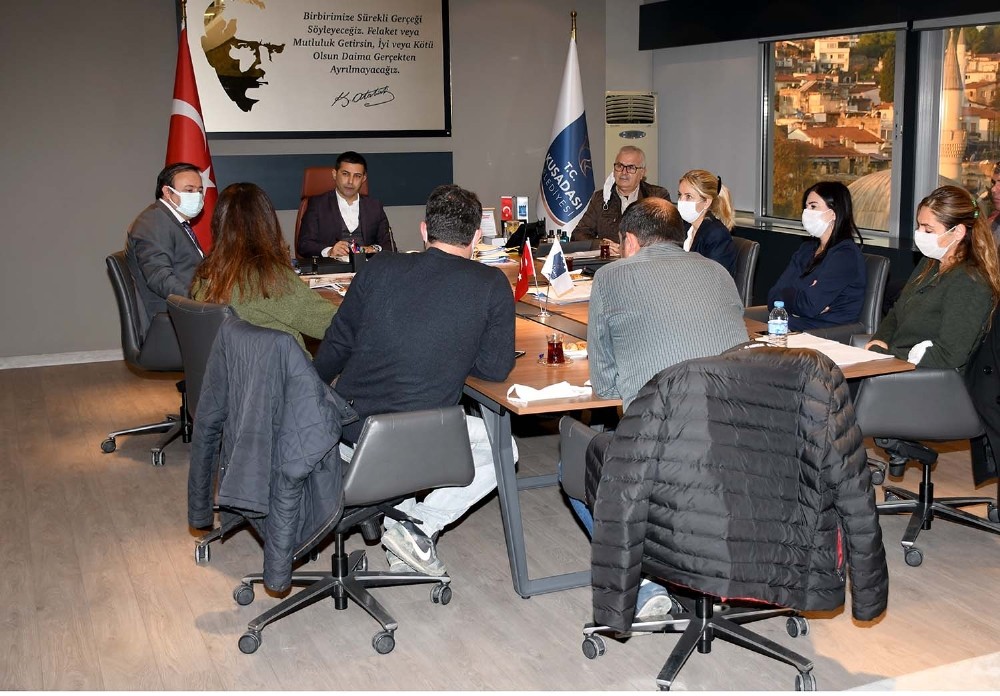 kusadasindaki sorunlar belediye tarafindan aninda cozuluyor 1 EnFect5p Kuşadası’ndaki sorunlar, belediye tarafından anında çözülüyor